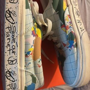 Save our planet Vans